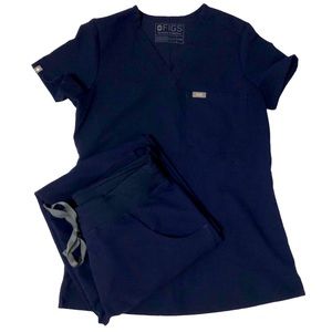 FIGS Technical Collection Navy Scrub Set (XXS/ST)